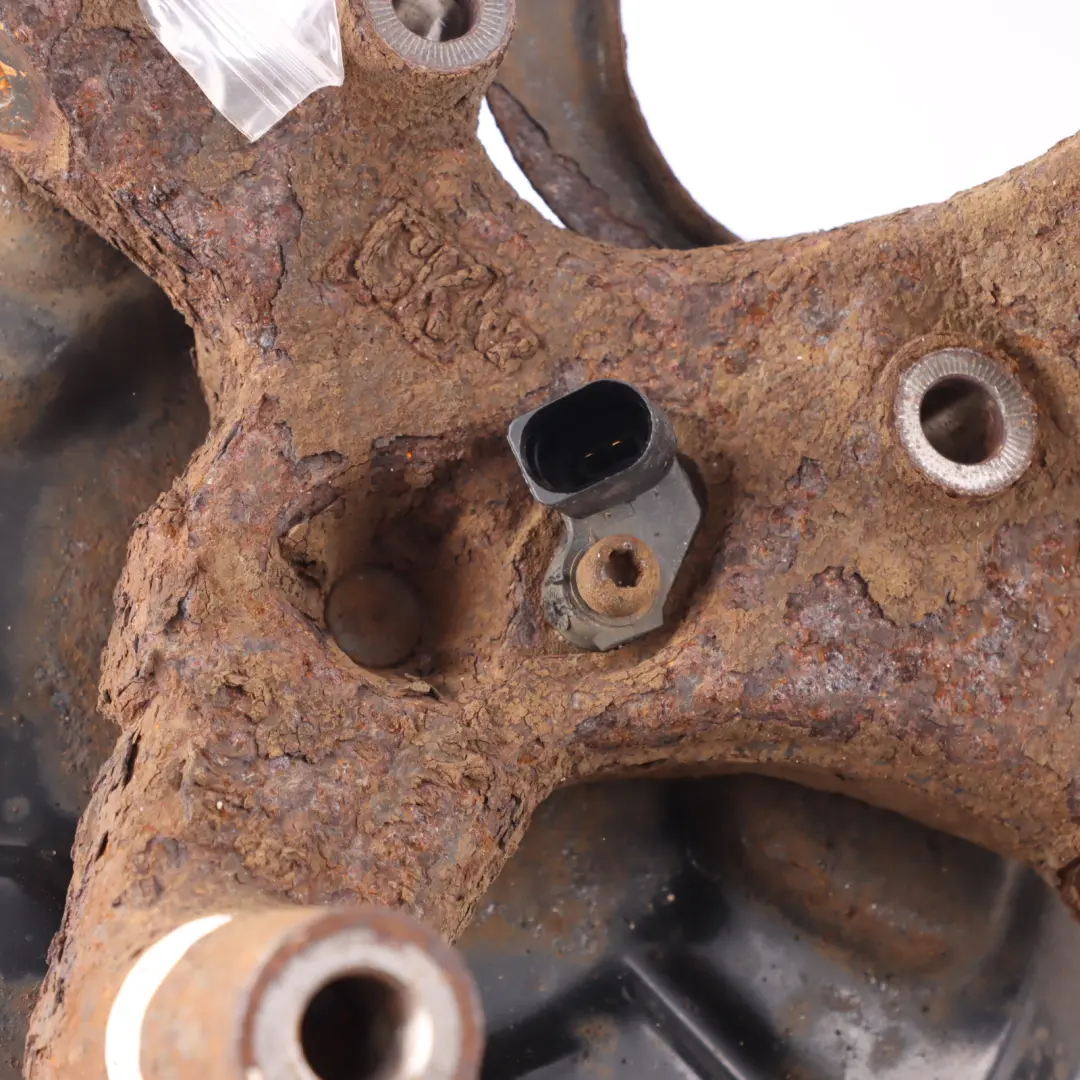 Zwrotnica Piasta Zawieszenia Prawy Tył Prawa do Seat Altea XL o numerze 1K0505435AE Seat Altea XL Zwrotnica Piasta Zawieszenia Prawy Tył Prawa - SKU 1K0505435AE - Numer Części 1K0505435AE