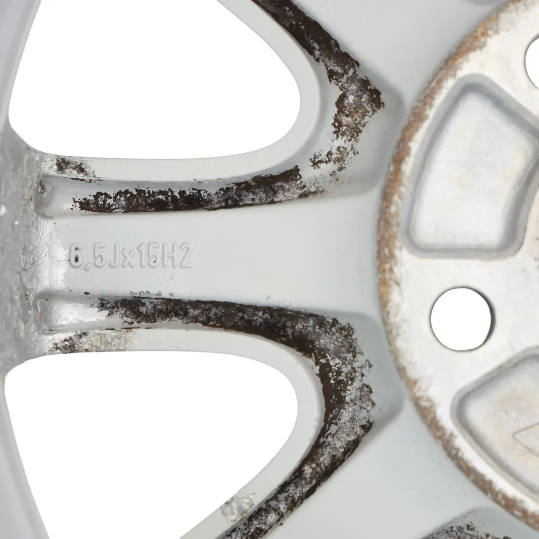 Mk5 V Leicht Metall Felge 15" 6,5J ET:50 Silber für VW Volkswagen Golf mit Teilenummer 1K0601025A VW Volkswagen Golf Mk5 V Leicht Metall Felge 15" 6,5J ET:50 Silber - SKU 1K0601025A-1 - Teilenummer 1K0601025A