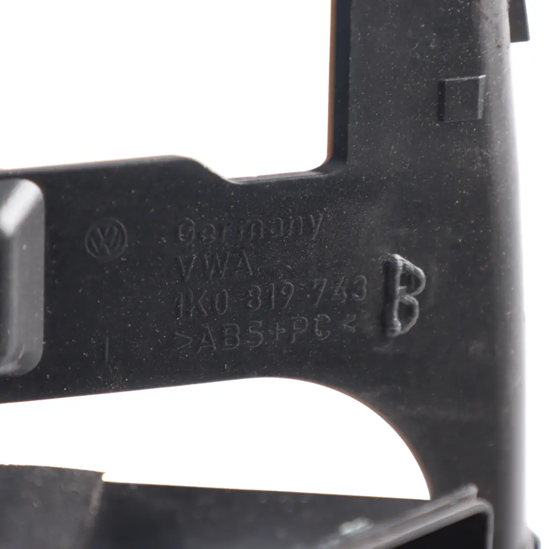 Mk5 V Centre Console Air Vent Hazard Buton Panel to Volkswagen Golf with Part number 1K0815735C Volkswagen Golf Mk5 V Centre Console Air Vent Hazard Buton Panel - SKU 1K0815735C - Part number 1K0815735C