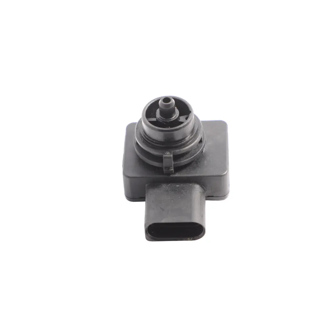 Brake Pressure Sensor Servo Booster Sensor Unit Bosch to Audi A3 8P with Part number 1K0906207 Audi A3 8P Brake Pressure Sensor Servo Booster Sensor Unit Bosch - SKU 1K0906207 - Part number 1K0906207