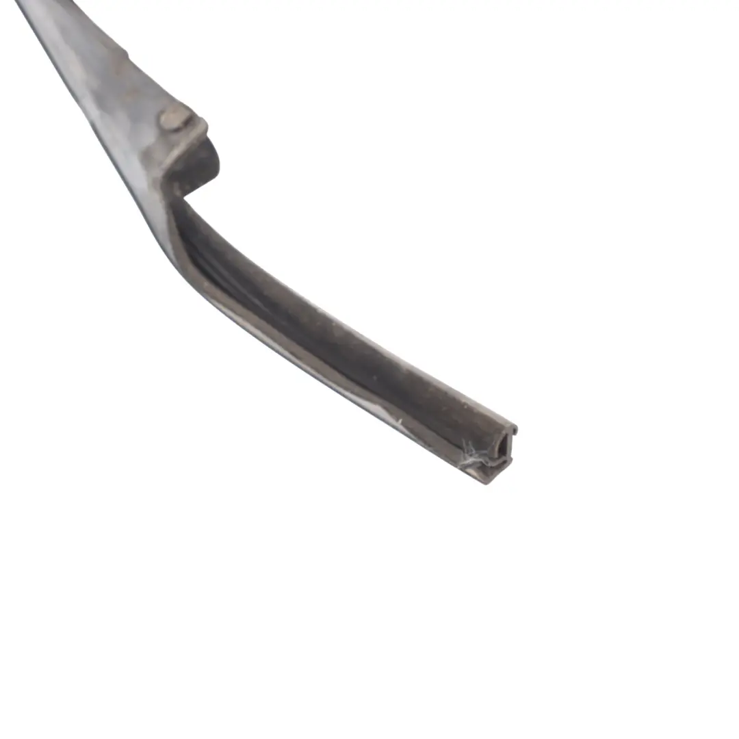 Volkswagen VW Golf Mk5 Front Door Window Gasket Seal Left N/S 3-Door - SKU 1K3837431D - Part number 1K3837431D