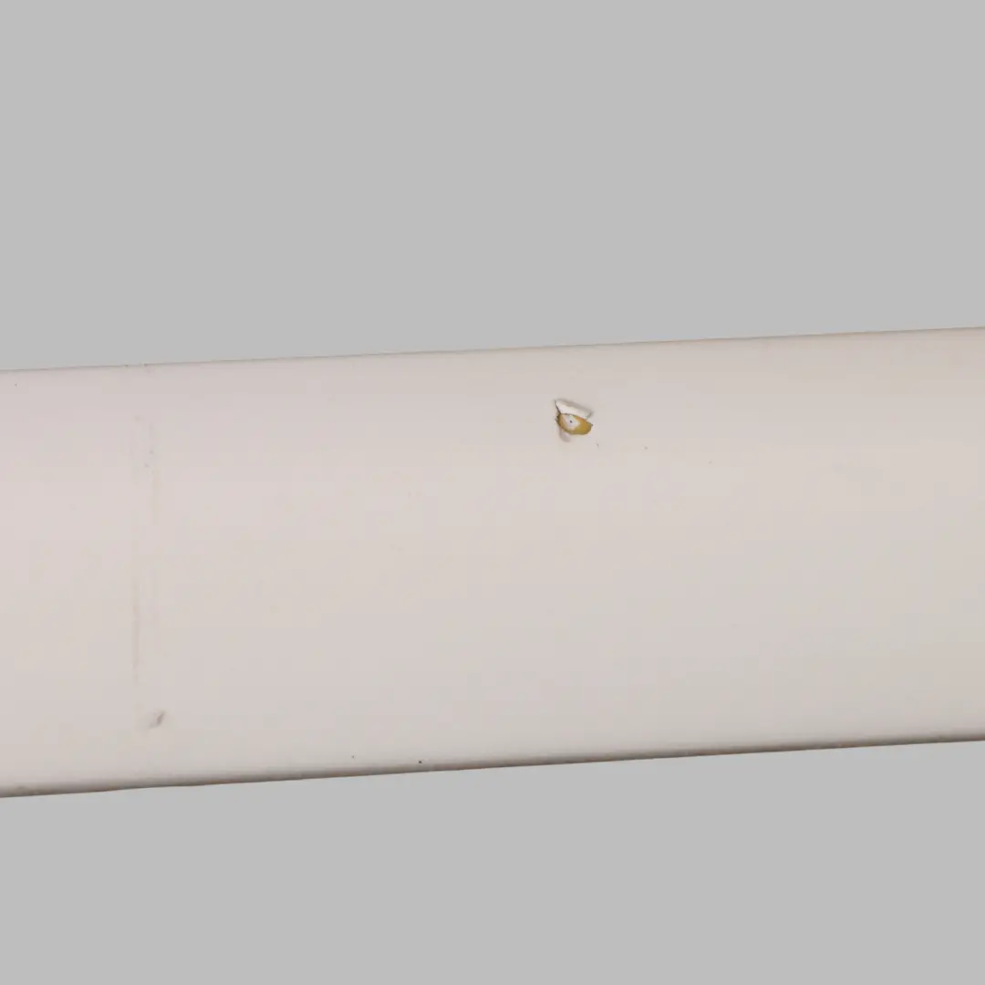 Mk5 3Dr Quarter Panel Moulding Right O/S White HR to Volkswagen Golf with Part number 1K3853536A Volkswagen Golf Mk5 3Dr Quarter Panel Moulding Right O/S White HR - SKU 1K3853536A-CAN - Part number 1K3853536A