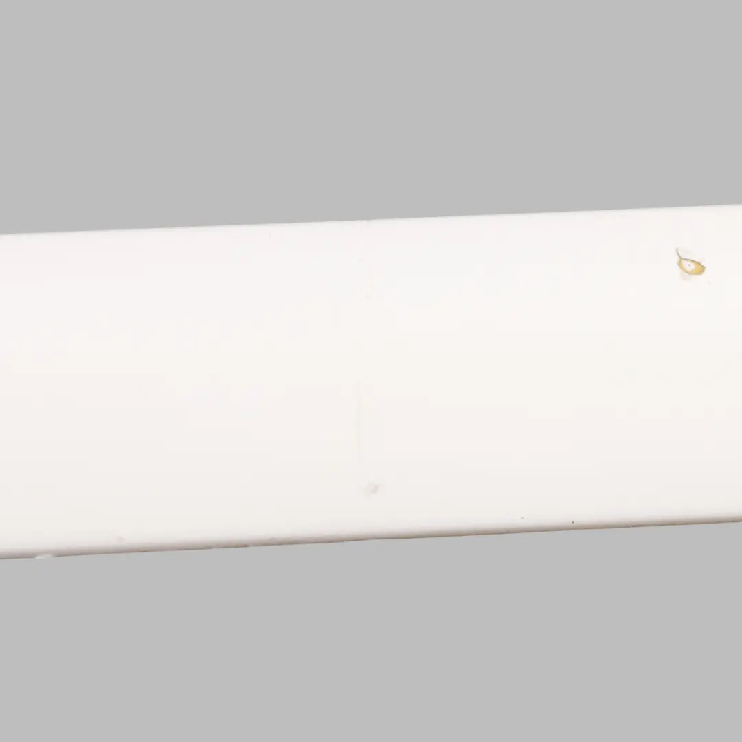 Mk5 3Dr Quarter Panel Moulding Right O/S White HR to Volkswagen Golf with Part number 1K3853536A Volkswagen Golf Mk5 3Dr Quarter Panel Moulding Right O/S White HR - SKU 1K3853536A-CAN - Part number 1K3853536A