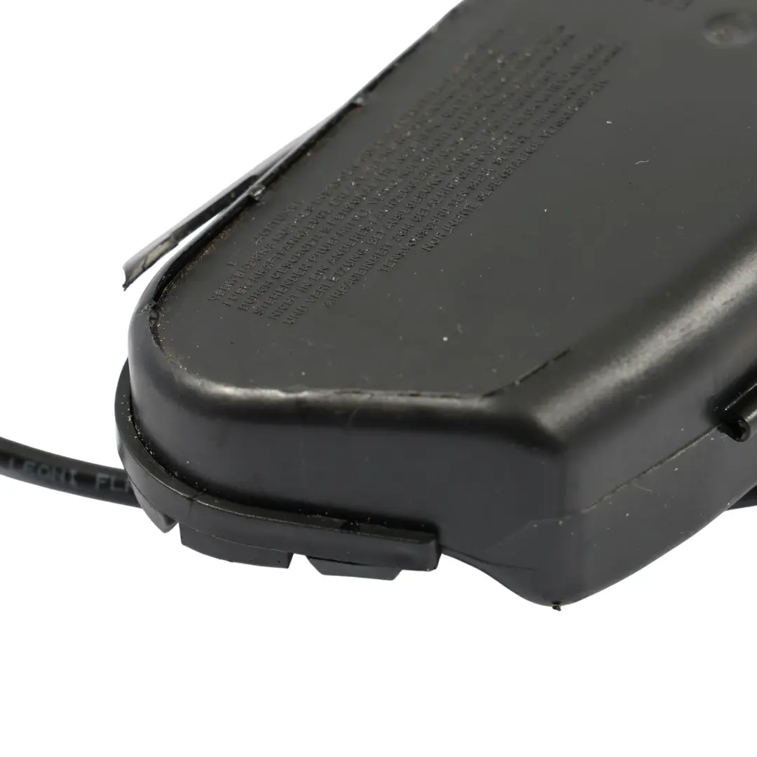 Volkswagen Golf Mk5 V Module D'Air Côté Conducteur Avant - SKU 1K3880242B - Numéro de pièce 1K3880242B