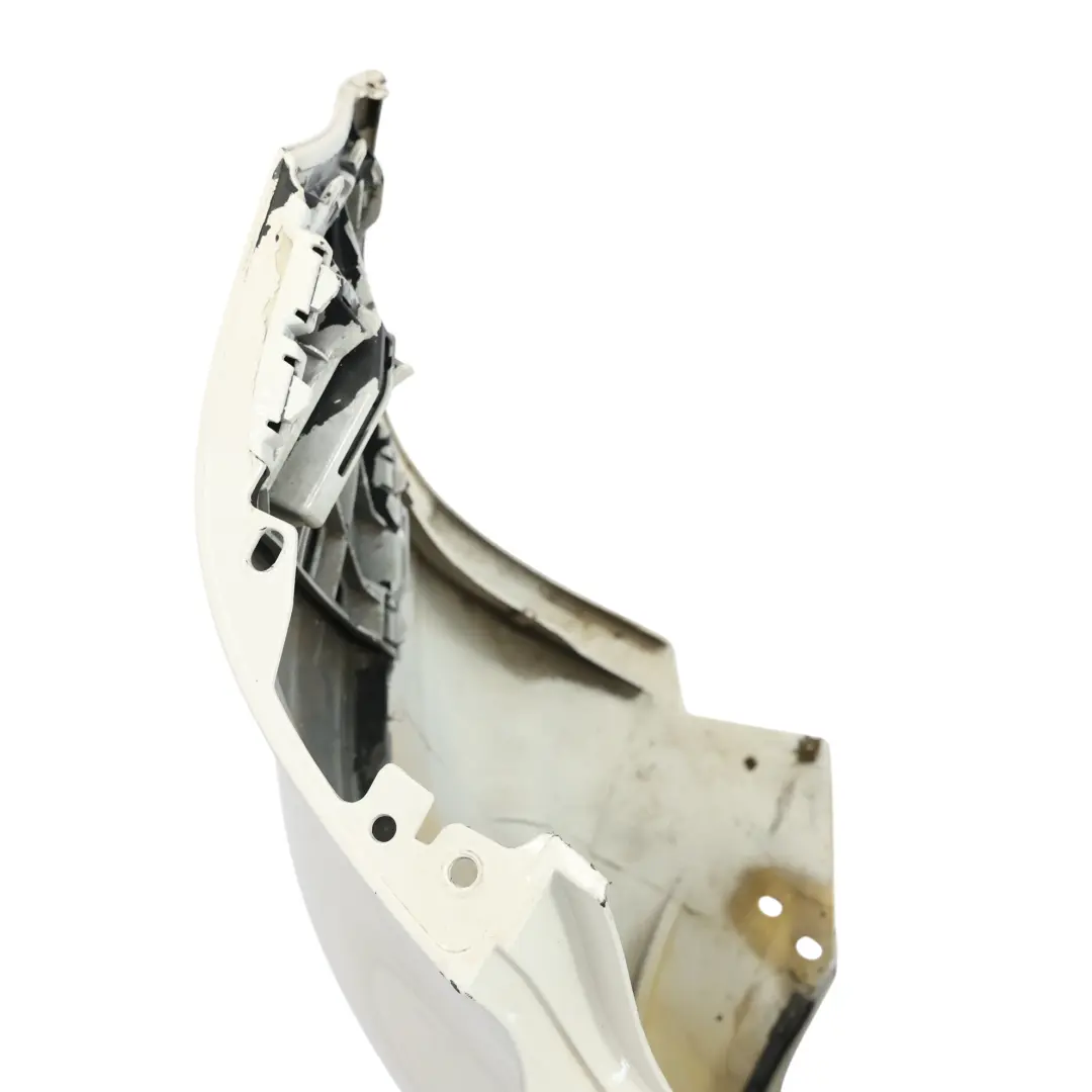 Mk5 Bumper Rear Trim Panel Cover Candy White - B9A to Volkswagen VW Golf with Part number 1K6807417 Volkswagen VW Golf Mk5 Bumper Rear Trim Panel Cover Candy White - B9A - SKU 1K6807417-CAN - Part number 1K6807417