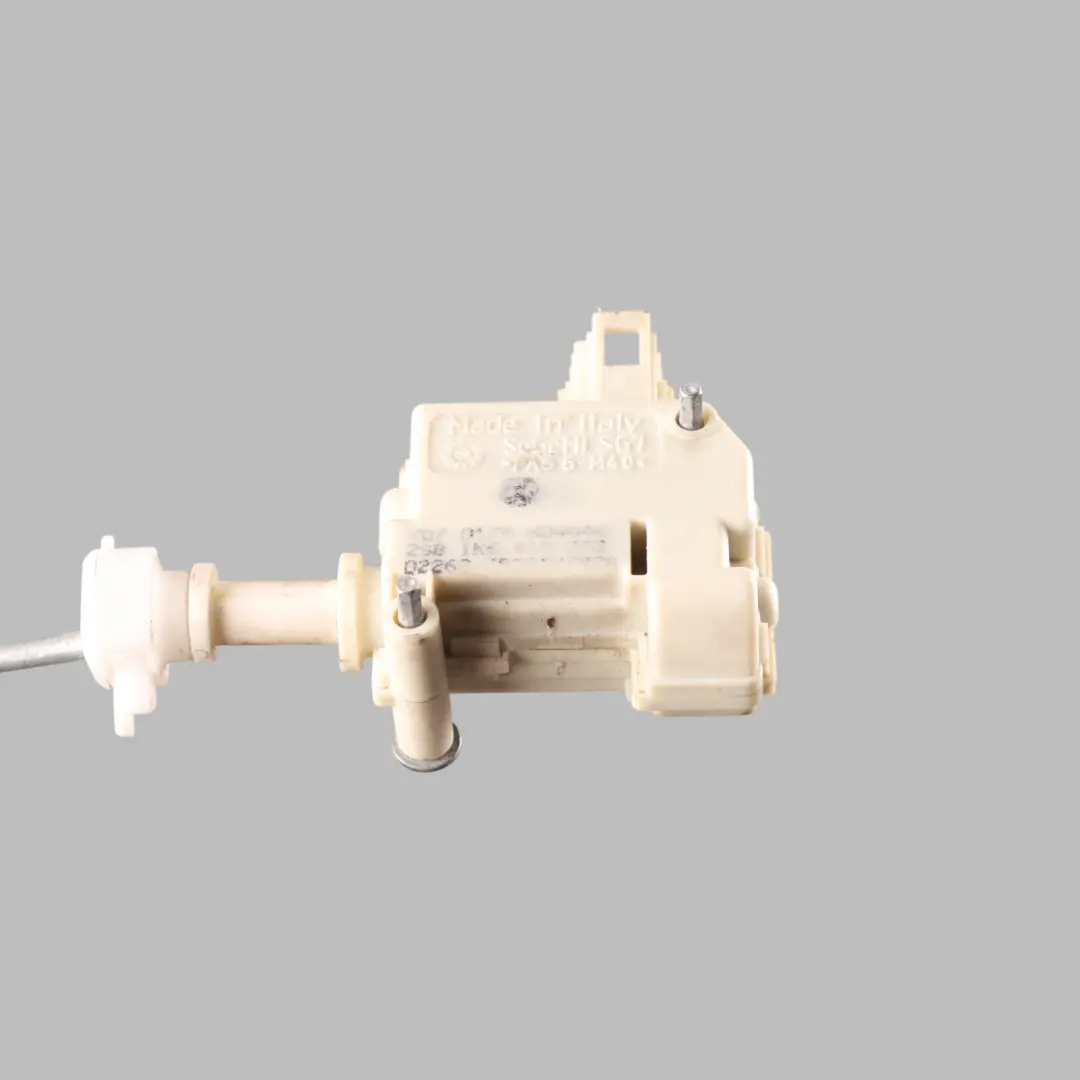 Flap Open Actuator Solenoid Motor to VW Volkswagen Golf GTI 5 Fuel with Part number 1K6810773 VW Volkswagen Golf GTI 5 Fuel Flap Open Actuator Solenoid Motor - SKU 1K6810773 - Part number 1K6810773