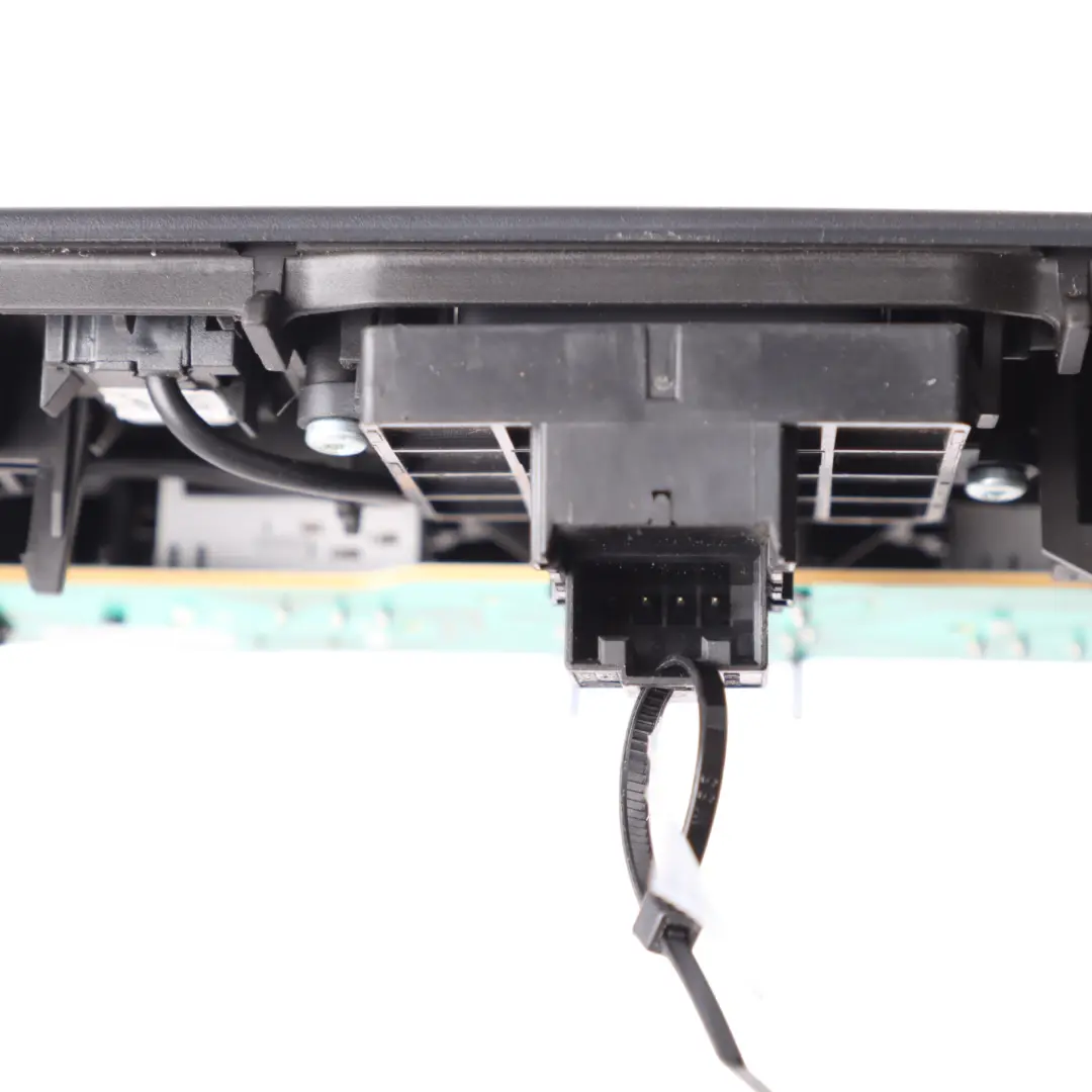 Interni Headliner Luce Di Lettura per VW Volkswagen New Beetle con numero di parte 1Q0947106A VW Volkswagen New Beetle Interni Headliner Luce Di Lettura - SKU 1Q0947106A - Numero di parte 1Q0947106A