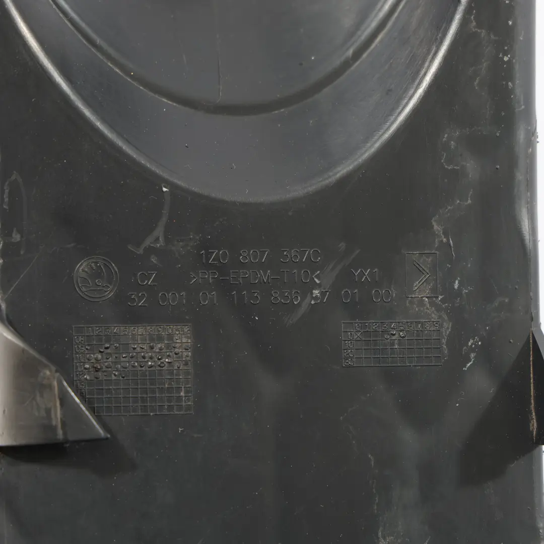 1Z Paraurti Anteriore Copertura Fendinebbia Sinistra per Skoda Octavia con numero di parte 1Z0807367C Skoda Octavia 1Z Paraurti Anteriore Copertura Fendinebbia Sinistra - SKU 1Z0807367C - Numero di parte 1Z0807367C