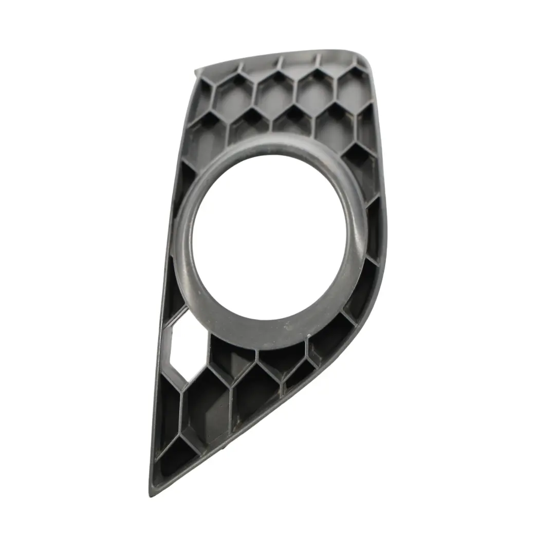 1Z Osłona Kratka Zderzaka Grill Lewy Przód do Skoda Octavia o numerze 1Z0807367C Skoda Octavia 1Z Osłona Kratka Zderzaka Grill Lewy Przód - SKU 1Z0807367C - Numer Części 1Z0807367C