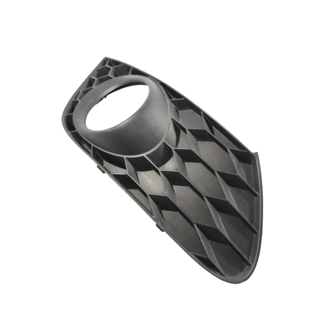 1Z Osłona Kratka Zderzaka Grill Lewy Przód do Skoda Octavia o numerze 1Z0807367C Skoda Octavia 1Z Osłona Kratka Zderzaka Grill Lewy Przód - SKU 1Z0807367C - Numer Części 1Z0807367C