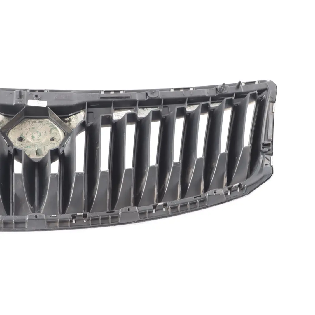 VRS Hood Bonnet Radiator Front Grille Trim Panel Chrome to Skoda Octavia with Part number 1Z0853651C Skoda Octavia VRS Hood Bonnet Radiator Front Grille Trim Panel Chrome - SKU 1Z0853651C - Part number 1Z0853651C