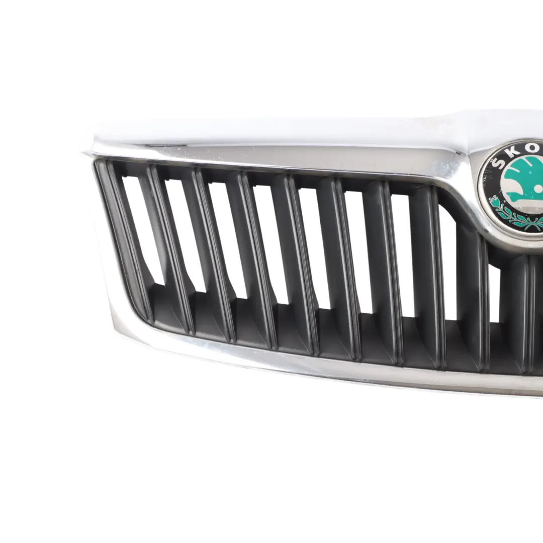 VRS Hood Bonnet Radiator Front Grille Trim Panel Chrome to Skoda Octavia with Part number 1Z0853651C Skoda Octavia VRS Hood Bonnet Radiator Front Grille Trim Panel Chrome - SKU 1Z0853651C - Part number 1Z0853651C