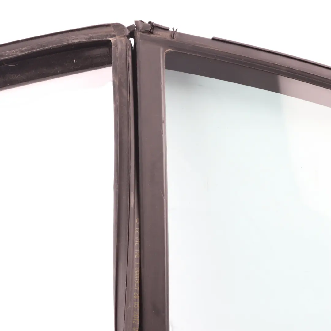 Skoda Octavia II Rear Window Seal Door Left N/S Gasket Glass AS2 - SKU 1Z5845209G - Part number 1Z5845209G