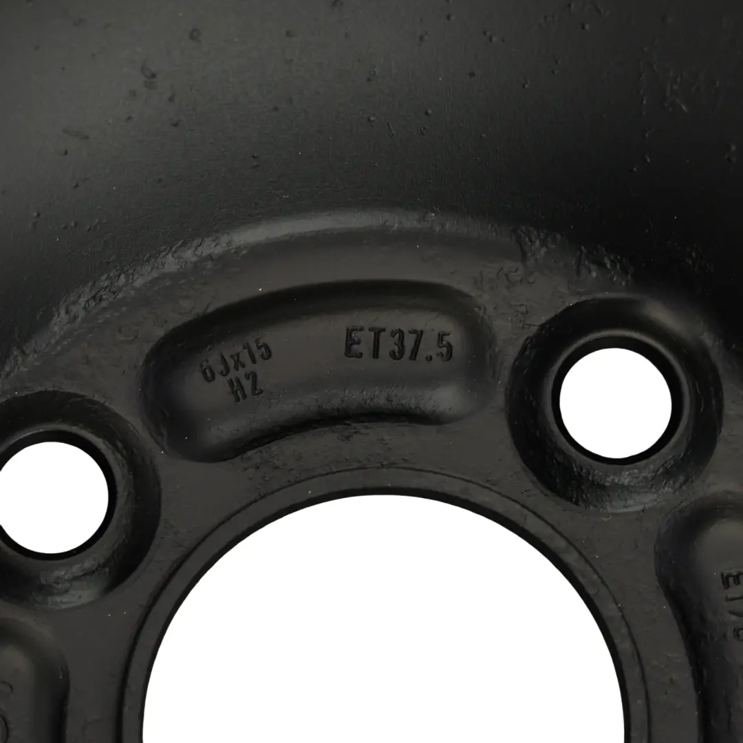 Cerchio In Acciaio Nero 15" ET37,5 6J per Ford Transit Connect con numero di parte 2150850 Ford Transit Connect Cerchio In Acciaio Nero 15" ET37,5 6J - SKU 2150850 - Numero di parte 2150850