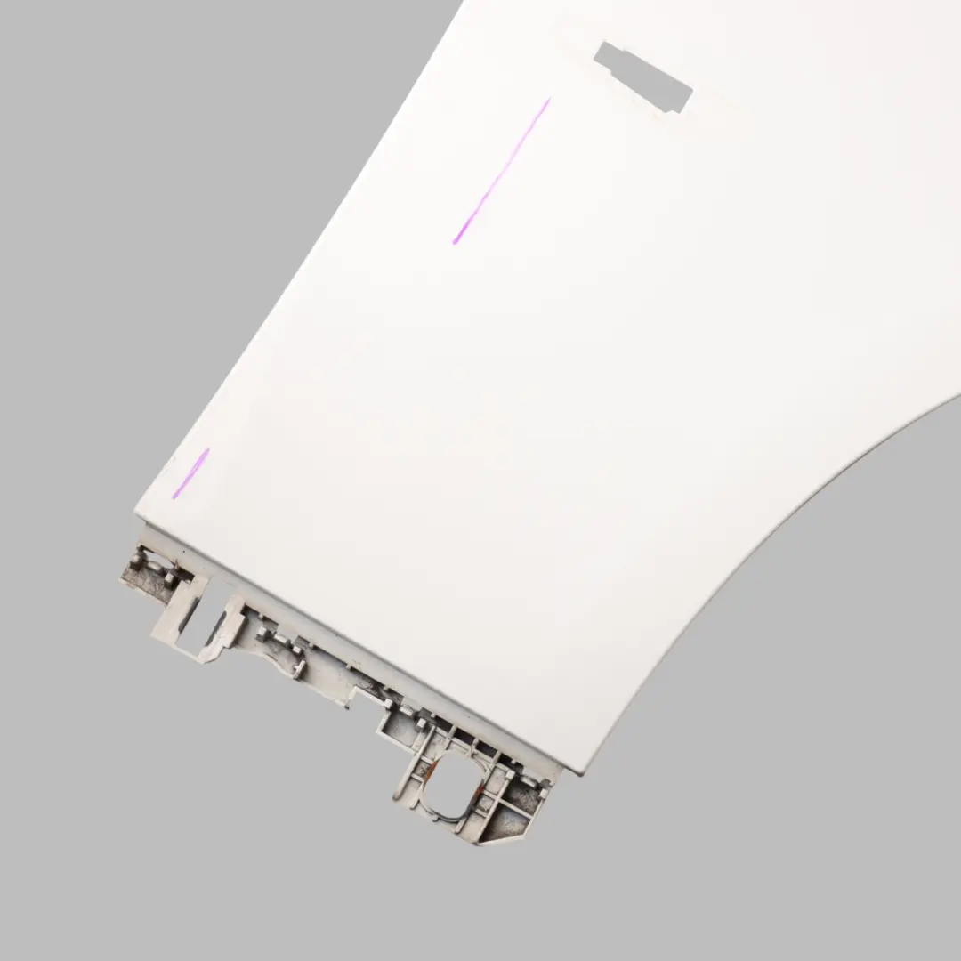 Parafango Anteriore Pannello Destro Alpinweiss 3 Bianco - 300 per BMW E92 con numero di parte 2155922 BMW E92 Parafango Anteriore Pannello Destro Alpinweiss 3 Bianco - 300 - SKU 2155922-AW1 - Numero di parte 2155922