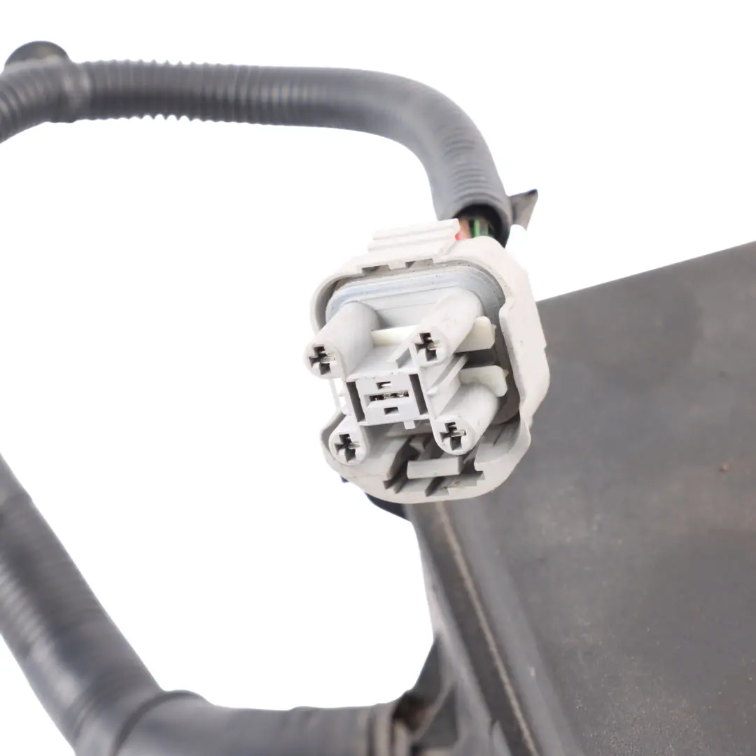 Mk8 Fuse Box Power Distribution Junction Relay Unit BK3T-9K499-BBB to Ford Transit with Part number 2386887 Ford Transit Mk8 Fuse Box Power Distribution Junction Relay Unit BK3T-9K499-BBB - SKU 2386887 - Part number 2386887