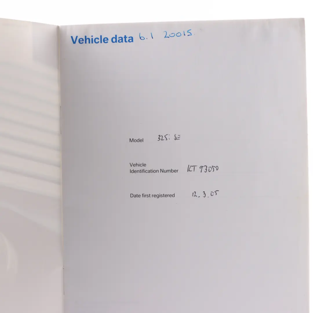 Service Booklet Owner's Handbook Pouch Case Wallet Set to BMW E90 325i with Part number 2601917 BMW E90 325i Service Booklet Owner's Handbook Pouch Case Wallet Set - SKU 2601917 - Part number 2601917