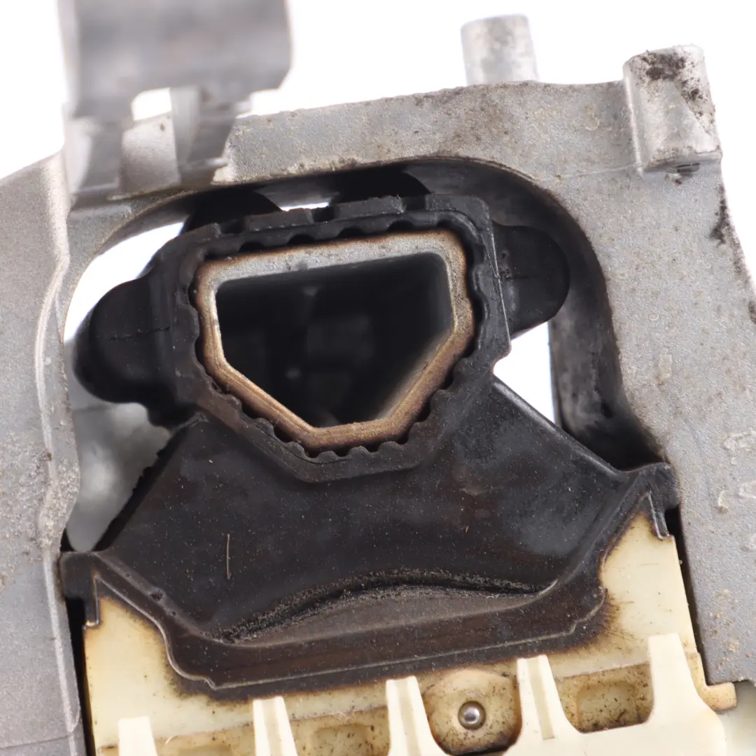 Seat Ibiza Mk5 Engine Mount Bracket Support Mount Holder Right O/S - SKU 2Q0199262BK - Part number 2Q0199262BK