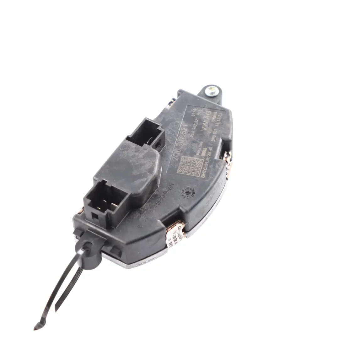 Mk5 V Heater Blower Motor Resistor Regulator Control Unit to Seat Ibiza with Part number 2Q0907521 Seat Ibiza Mk5 V Heater Blower Motor Resistor Regulator Control Unit - SKU 2Q0907521 - Part number 2Q0907521