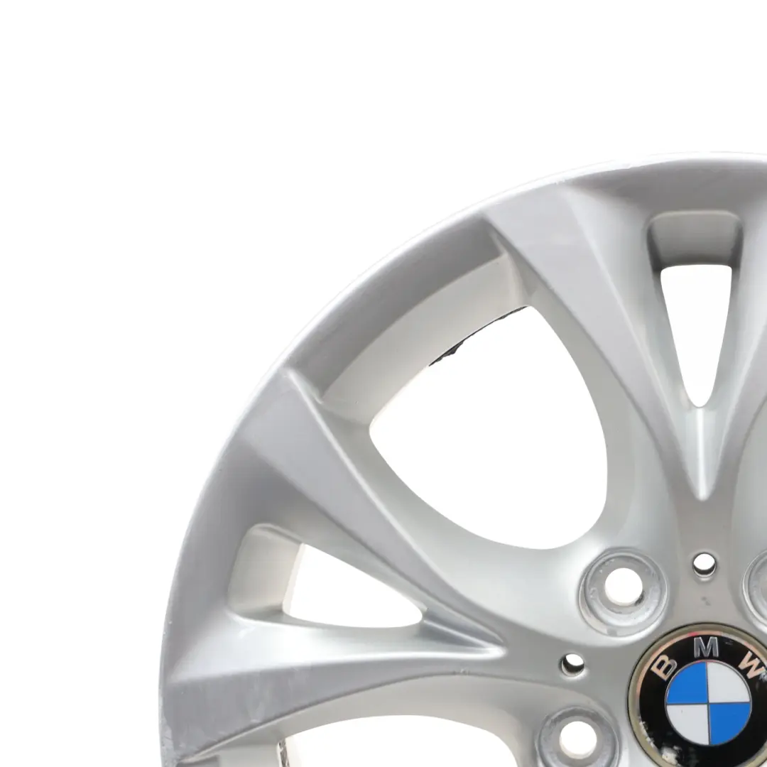 Silberne Leichtmetall felge 17" V-Speiche 279 8J ET:46 für BMW X3 E83 mit Teilenummer 3451879 BMW X3 E83 Silberne Leichtmetall felge 17" V-Speiche 279 8J ET:46 - SKU 3451879-1 - Teilenummer 3451879