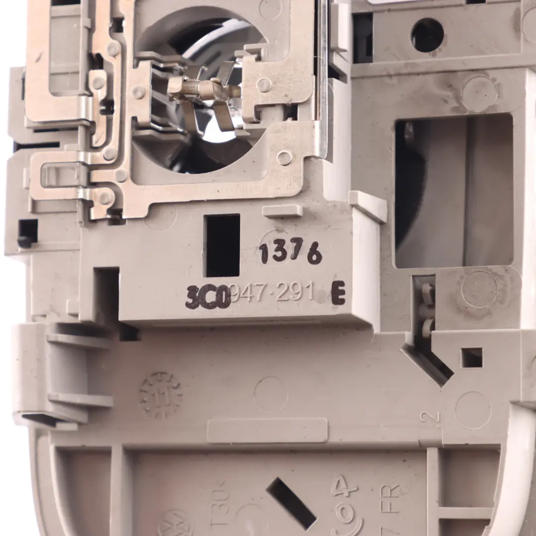 Volkswagen Golf Mk7 VII Innenraum Dachbeleuchtung Panel Hinten Mitte - SKU 3C0947291E - Teilenummer 3C0947291E