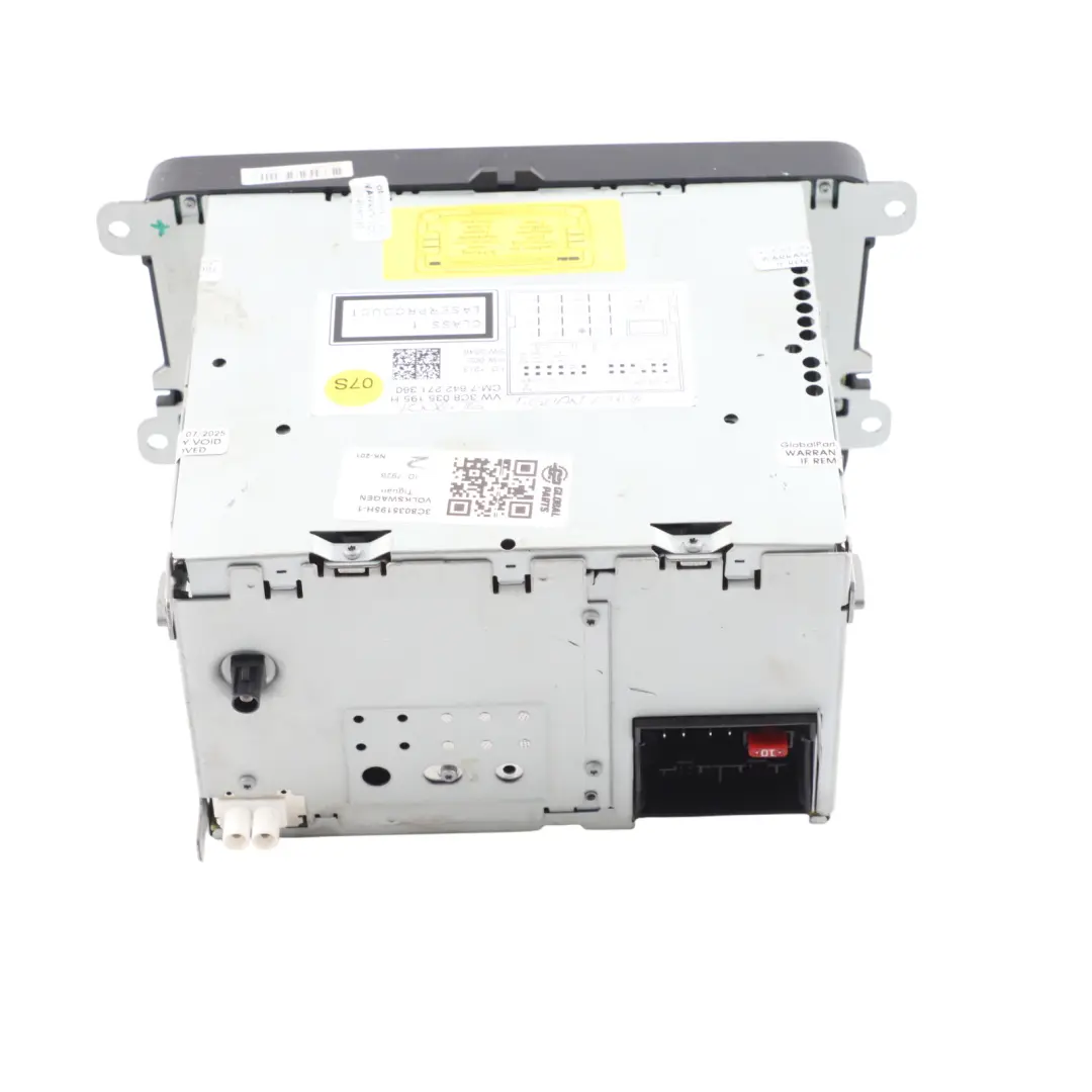 Mk5 Radio Stereo Head Unit to Volkswagen Beetle Golf with Part number 3C8035195H Volkswagen Beetle Golf Mk5 Radio Stereo Head Unit - SKU 3C8035195H-1 - Part number 3C8035195H