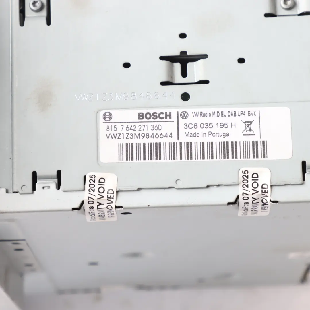 70s Tiguan Mk1 Radio Stereo Head Unit to Volkswagen New Beetle with Part number 3C8035195H Volkswagen New Beetle 70s Tiguan Mk1 Radio Stereo Head Unit - SKU 3C8035195H - Part number 3C8035195H