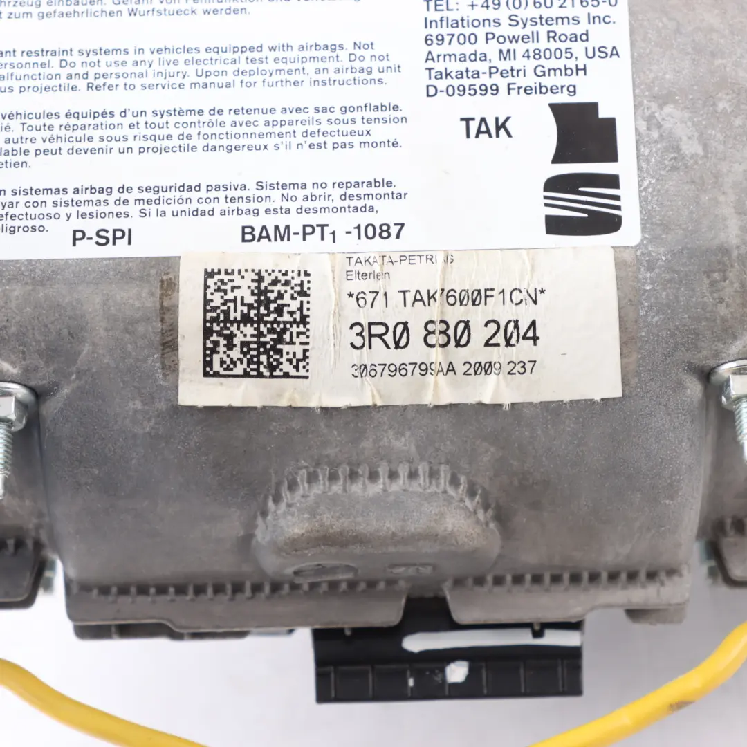 Front Air Module Passenger Side System Unit to Seat Exeo ST with Part number 3R0880204D Seat Exeo ST Front Air Module Passenger Side System Unit - SKU 3R0880204D - Part number 3R0880204D