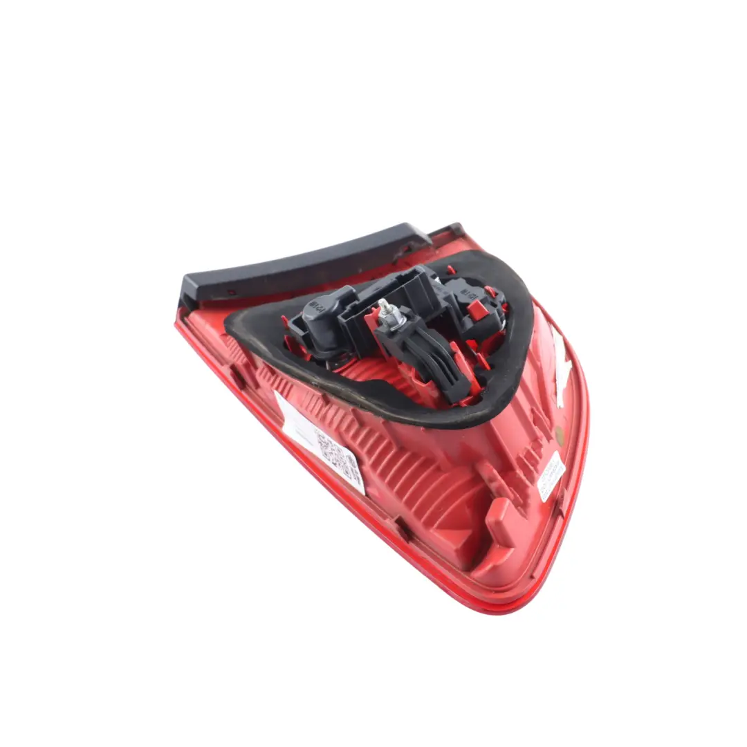 3R Tail Light Lamp Side Panel Inner Rear Left N/S to Seat Exeo with Part number 3R9945093 Seat Exeo 3R Tail Light Lamp Side Panel Inner Rear Left N/S - SKU 3R9945093 - Part number 3R9945093