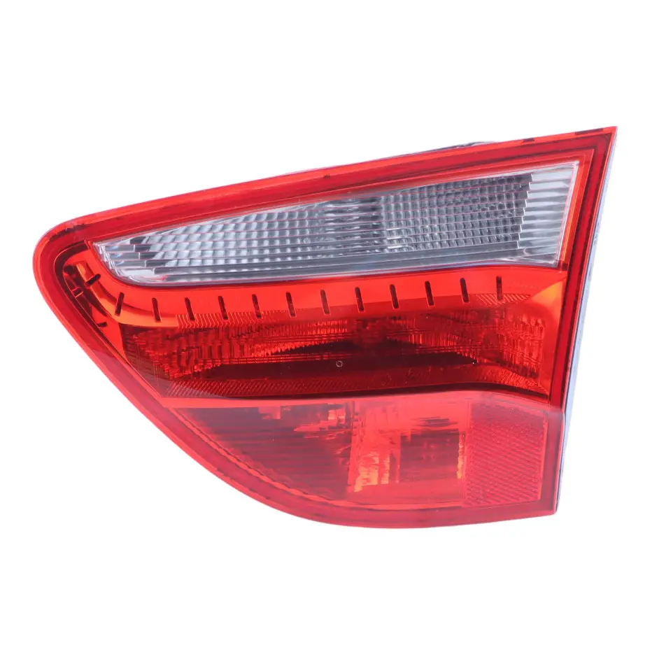 Seat Exeo ST Combi Rear Inner Trunk Boot Right O/S Tailgate Lamp LED 3R9945094