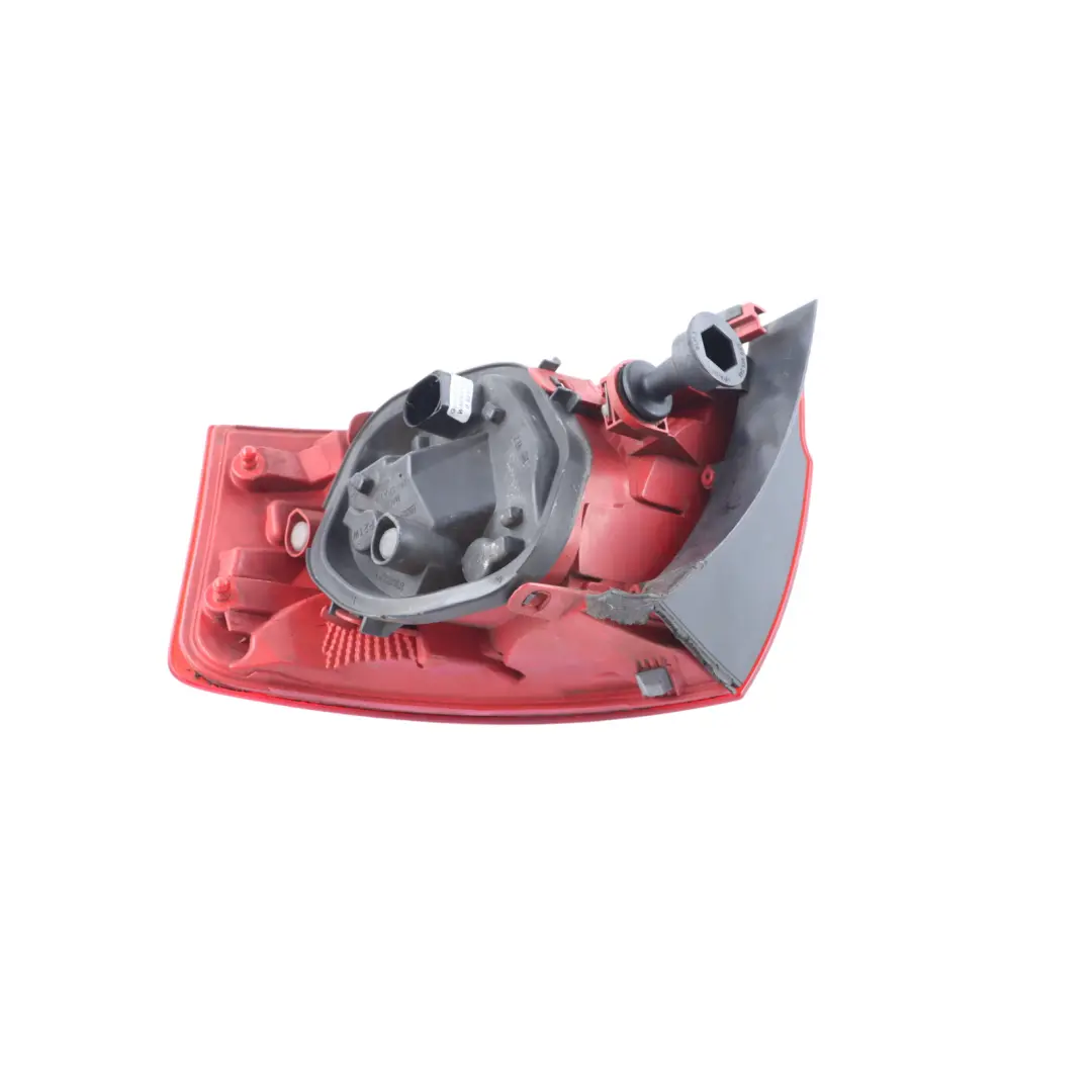 Seat EXEO Rear Hatch Tailgate Lamp Light Right O/S - SKU 3R9945095A - Part number 3R9945095A