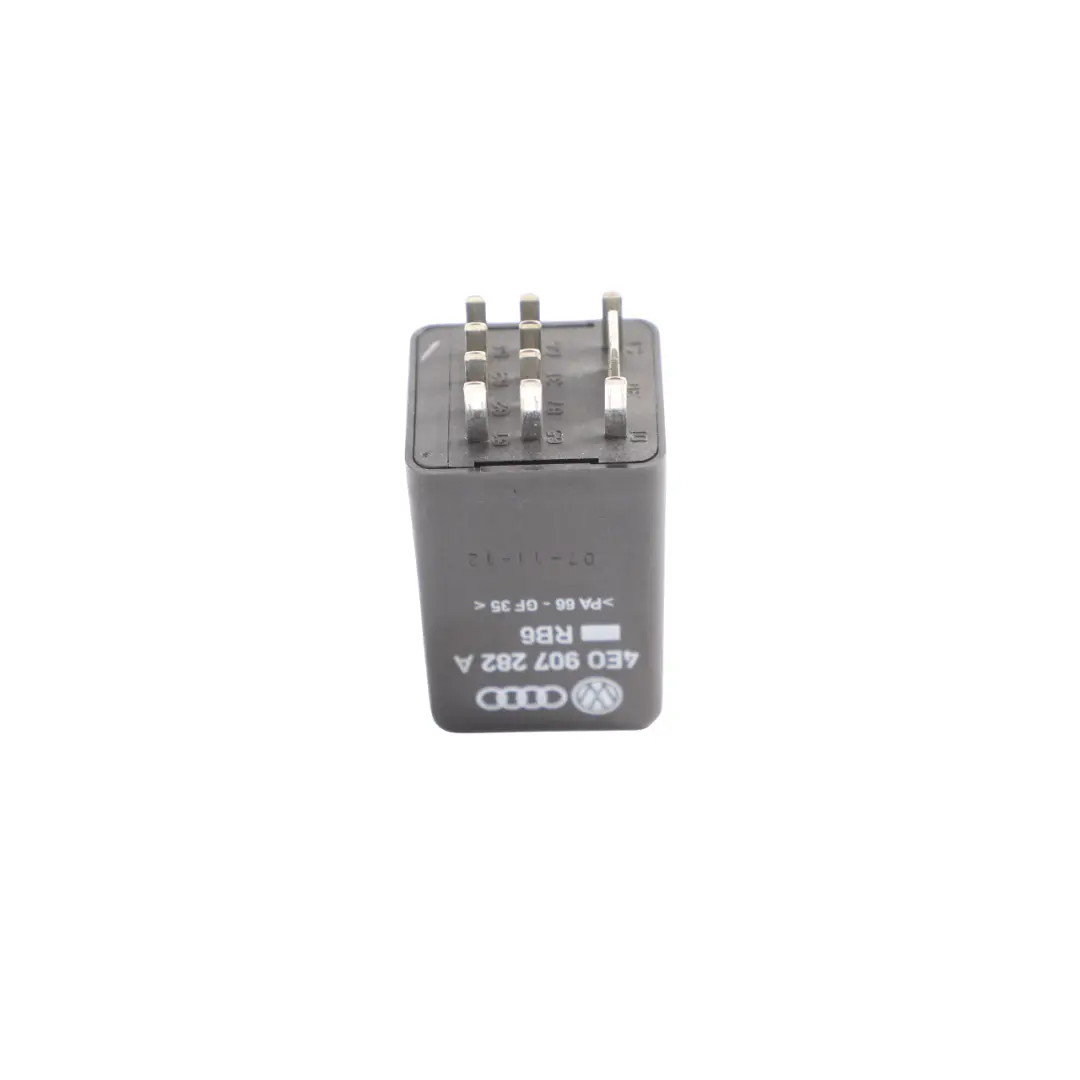 VW Volkswagen Audi Glühkerzenrelaiseinheit Bosch 11 Stifte 0281003029 - SKU 4E0907282A - Teilenummer 4E0907282A