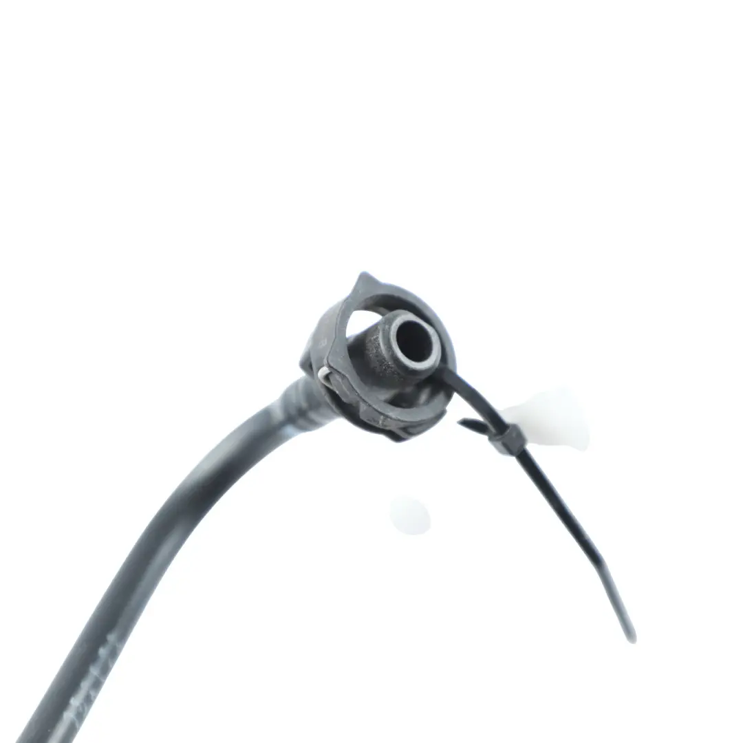 Breather Pipe Hose Expansion Tank Engine Line to Audi A7 4G with Part number 4G0121081CN Audi A7 4G Breather Pipe Hose Expansion Tank Engine Line - SKU 4G0121081CN - Part number 4G0121081CN