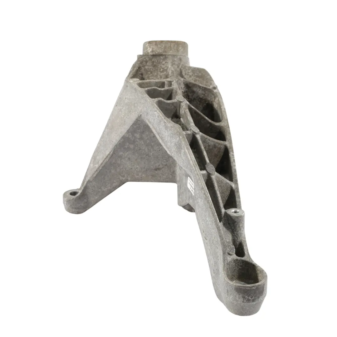 Audi A4 B8 2.0 TDI CNHC Engine Mount Bracket Left N/S - SKU 4G0199307Q - Part number 4G0199307Q