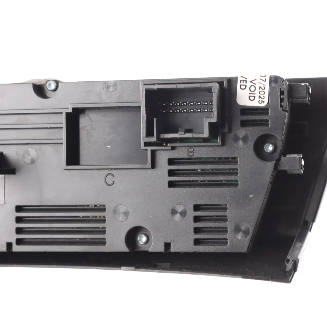 Audi A7 4G8 A/C Climate Heater Control Panel Assembly Switch Panel - SKU 4G0820043AK - Part number 4G0820043AK