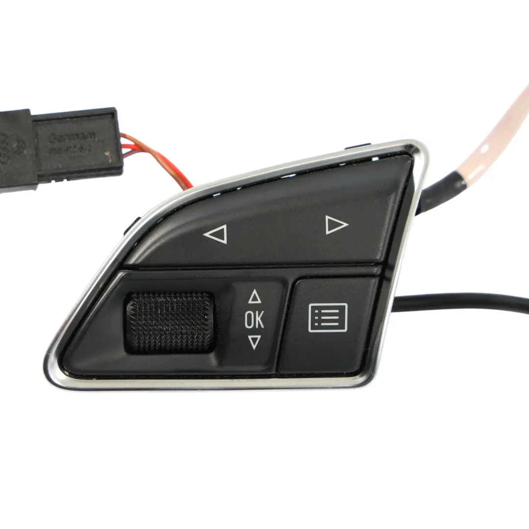 Zestaw Przełączników Multifunkcji Kierownicy do Audi A1 8X o numerze 4G0951523C Audi A1 8X Zestaw Przełączników Multifunkcji Kierownicy - SKU 4G0951523C-2 - Numer Części 4G0951523C