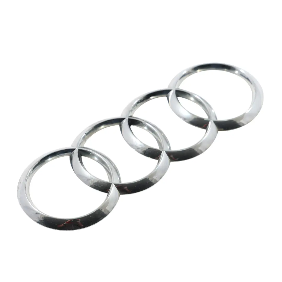 Tapa Trasera Tailgate Emblema Logo Cromo para Audi Q5 FY con número de pieza 4G5853742 Audi Q5 FY Tapa Trasera Tailgate Emblema Logo Cromo - SKU 4G5853742 - Número de pieza 4G5853742