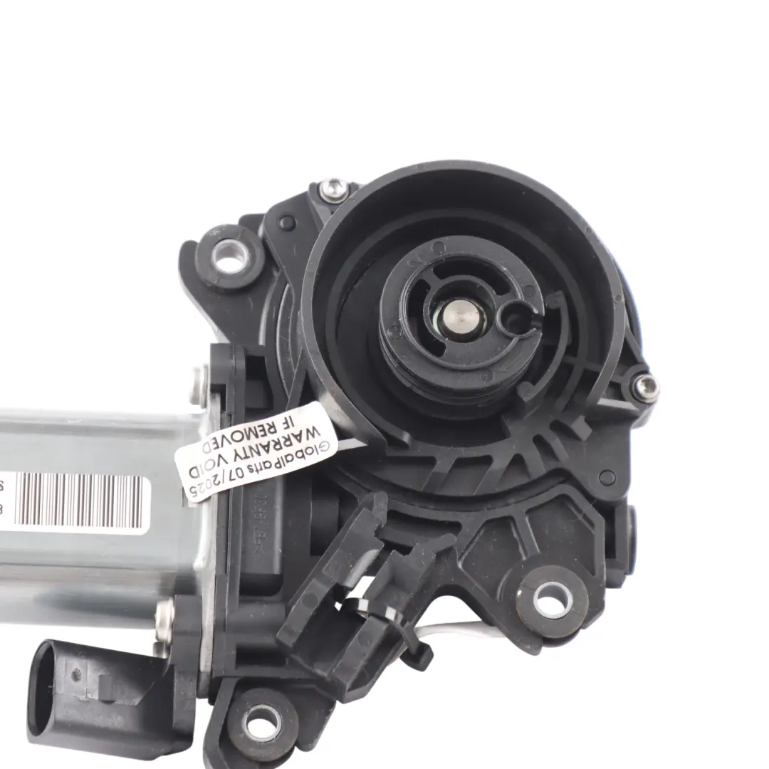 Front Soft Close Door Motor Actuator Driver Side to Audi A7 4G with Part number 4G8837004 Audi A7 4G Front Soft Close Door Motor Actuator Driver Side - SKU 4G8837004 - Part number 4G8837004