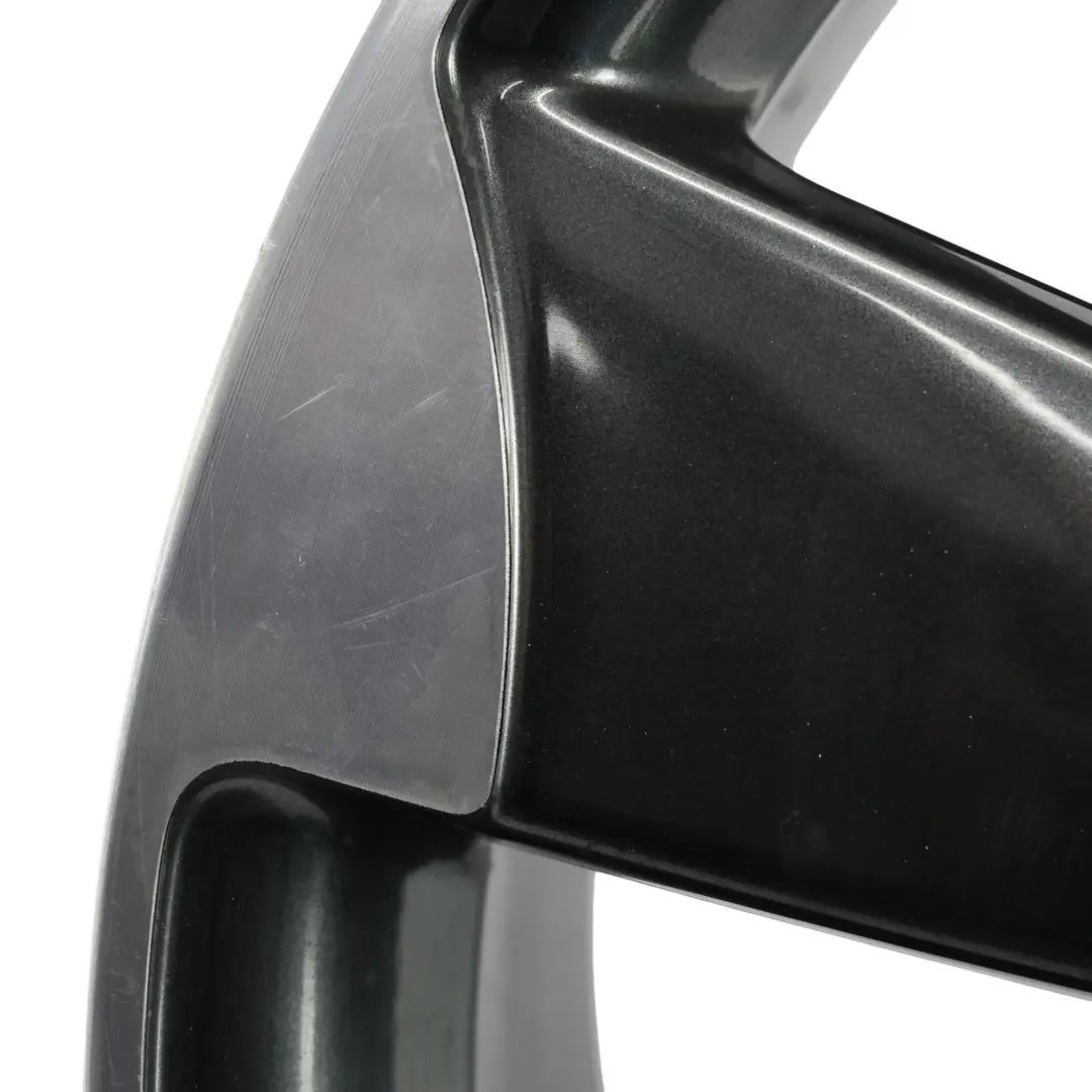 Jante En Alliage Noir 21" 9J ET:35 pour Audi A8 4H D4 à propos du numéro de pièce 4H0601025BA Audi A8 4H D4 Jante En Alliage Noir 21" 9J ET:35 - SKU 4H0601025BA-8 - Numéro de pièce 4H0601025BA