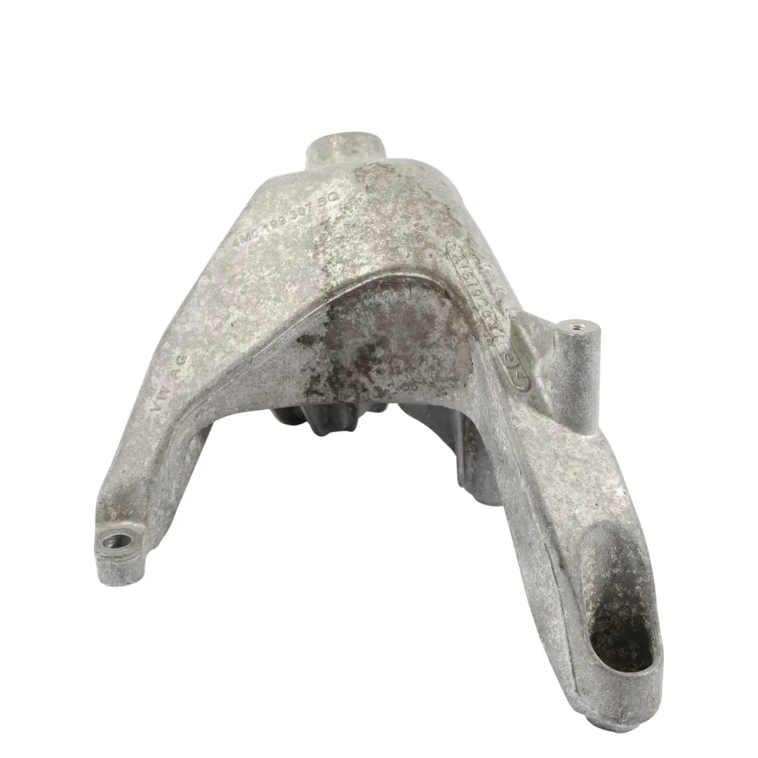 Audi A4 B9 2.0 TDI DETA Support Moteur Diesel Gauche - SKU 4M0199307BQ - Numéro de pièce 4M0199307BQ