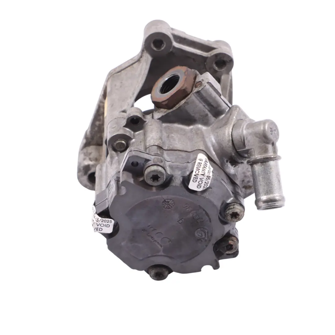 Servolen Kungs Pumpe für Audi A4 B7 4.2 FSI V8 mit Teilenummer 4Z7145156E Audi A4 B7 4.2 FSI V8 Servolen Kungs Pumpe - SKU 4Z7145156E - Teilenummer 4Z7145156E