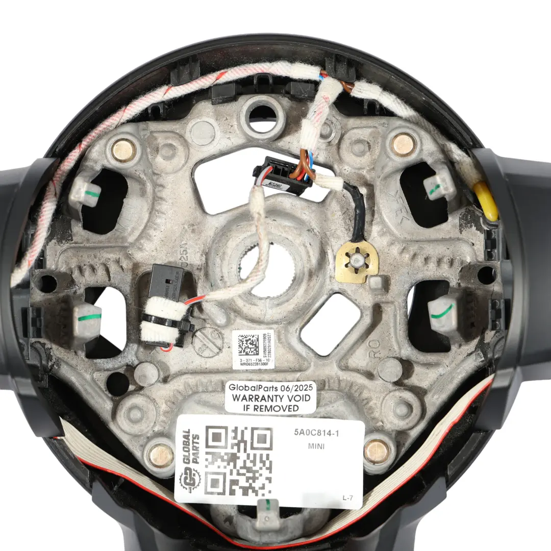 Volant Sport NEUF Cuir Noir Alcantara pour Mini F54 F55 F56 F60 LCI JCW à propos du numéro de pièce 5A0C814 Mini F54 F55 F56 F60 LCI JCW Volant Sport NEUF Cuir Noir Alcantara - SKU 5A0C814-1 - Numéro de pièce 5A0C814