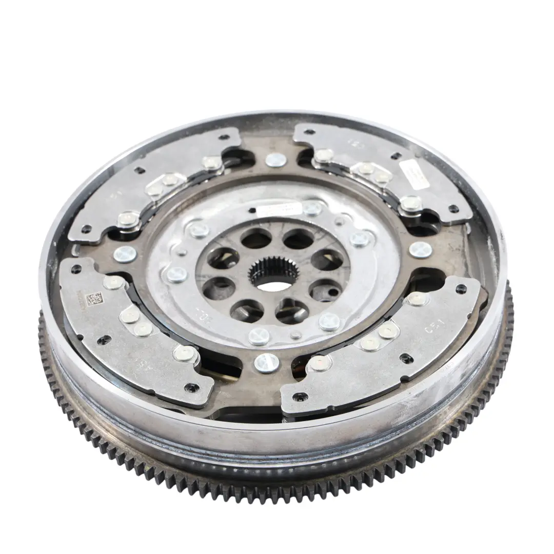 U10 Mini F65 F66 B38L B38N Petrol Dual Twin Mass Flywheel to BMW F70 U06 with Part number 5A3B7C6 BMW F70 U06 U10 Mini F65 F66 B38L B38N Petrol Dual Twin Mass Flywheel - SKU 5A3B7C6 - Part number 5A3B7C6