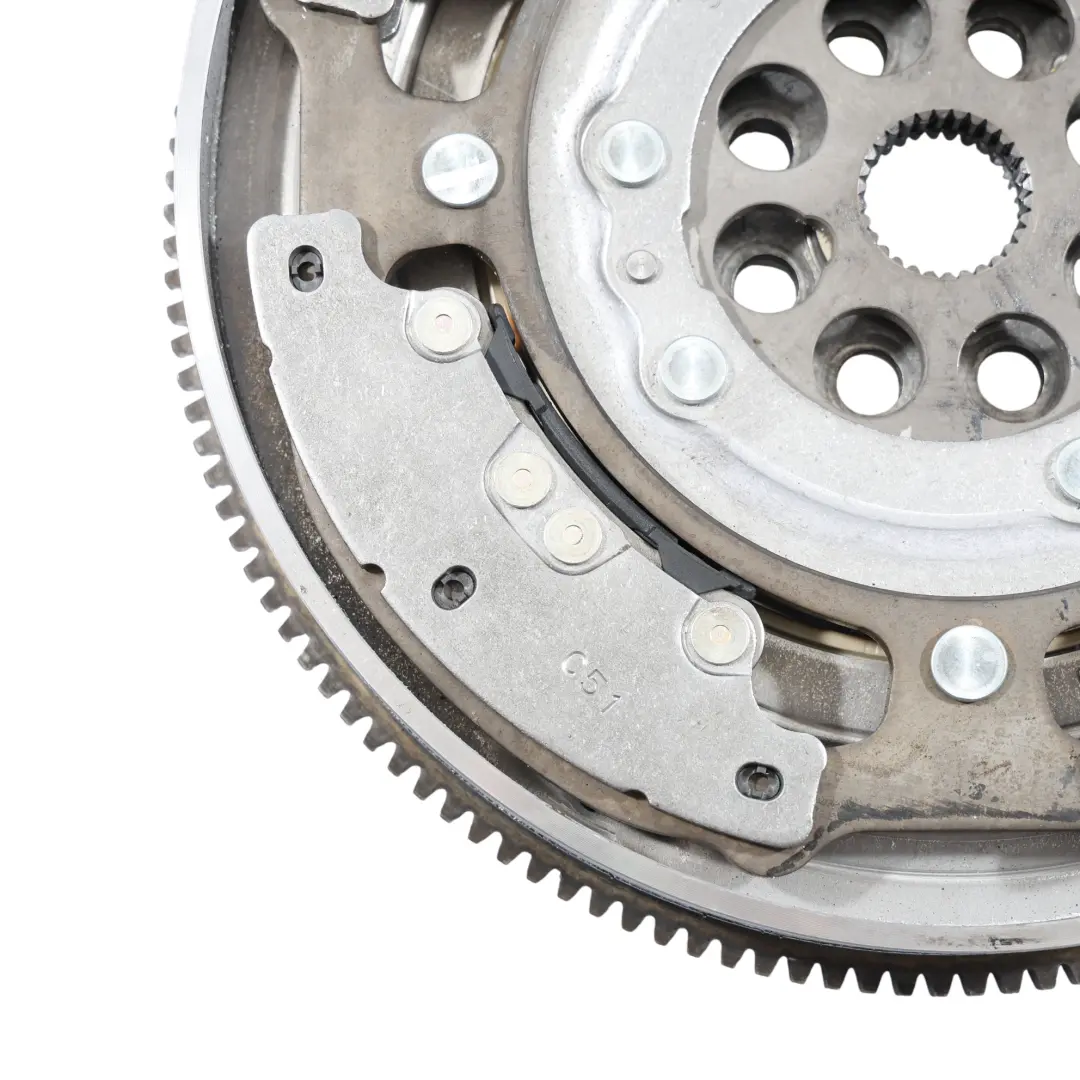 U10 Mini F65 F66 Benzin Zwei Massen Schwungrad BMW F70 U06 - SKU 5A3B7C6 - Teilenummer 5A3B7C6
