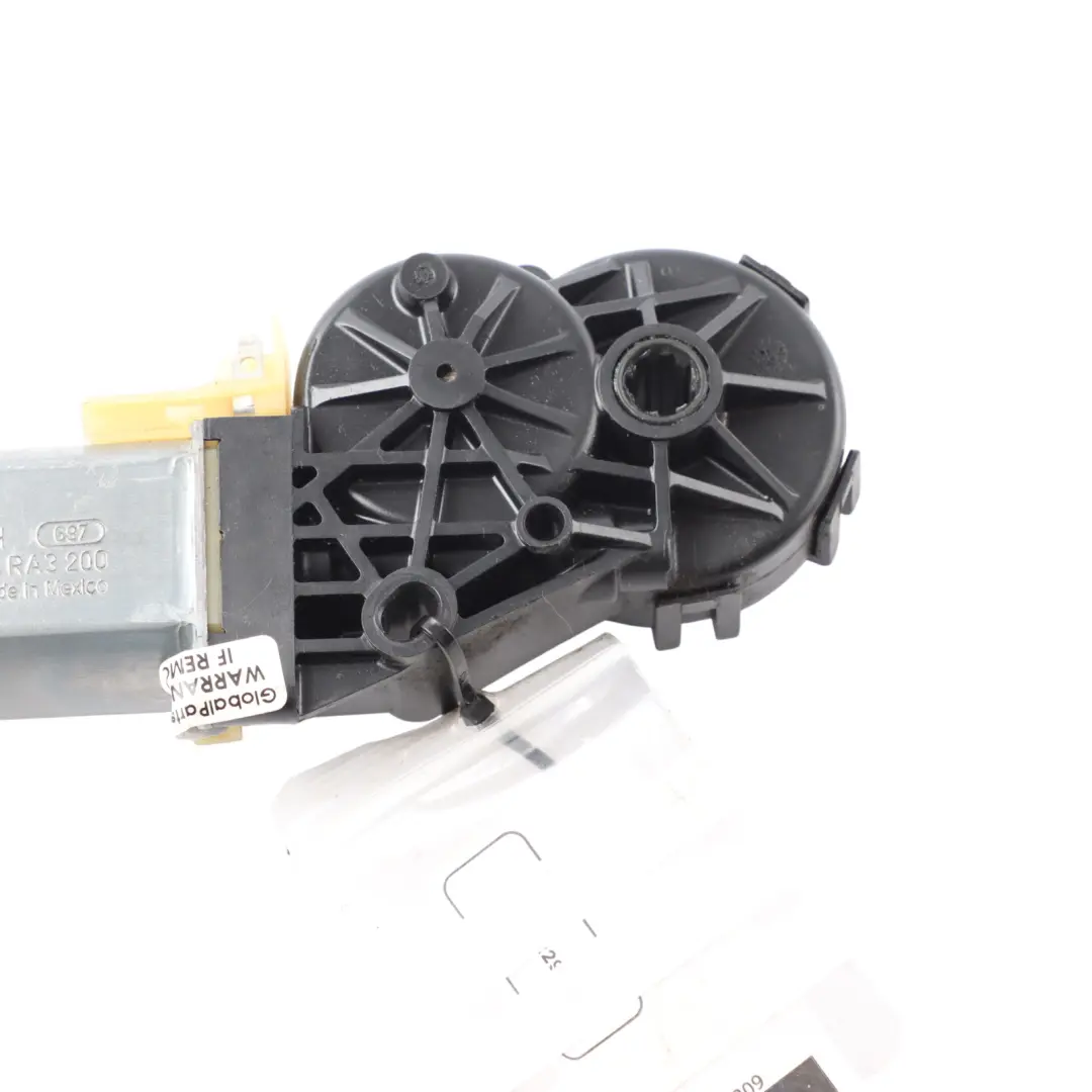 Mk3 Cabrio Convertible Roof Motor to VW Volkswagen New Beetle with Part number 5C3898925 VW Volkswagen New Beetle Mk3 Cabrio Convertible Roof Motor - SKU 5C3898925 - Part number 5C3898925