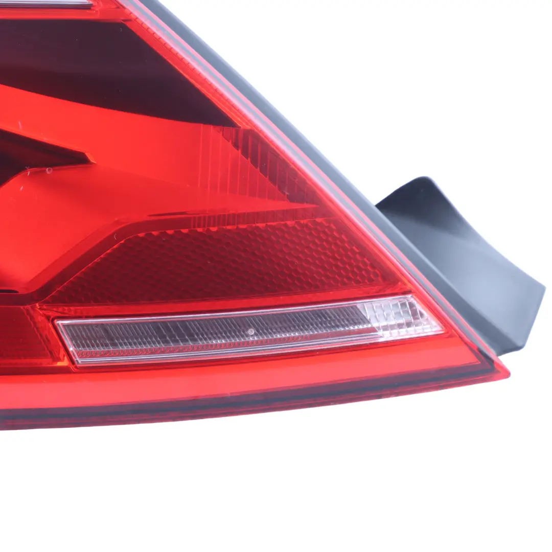 5C Convertible Luz Trasera Luz Trasera Izquierda para Volkswagen Beetle con número de pieza 5C3945095H Volkswagen Beetle 5C Convertible Luz Trasera Luz Trasera Izquierda - SKU 5C3945095H - Número de pieza 5C3945095H