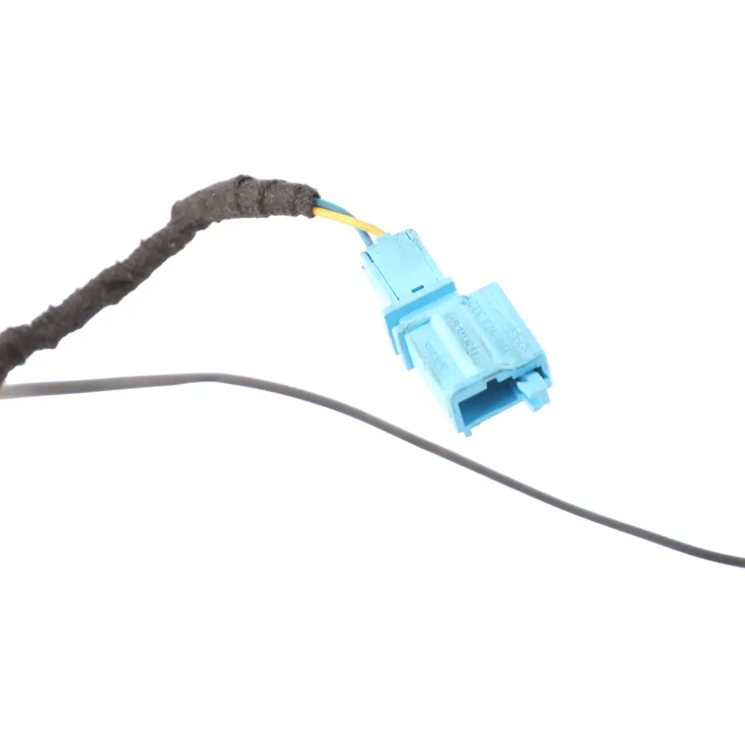 Mk3 Seat Belt Buckle Latch Front Left N/S to Volkswagen New Beetle with Part number 5C5857756A Volkswagen New Beetle Mk3 Seat Belt Buckle Latch Front Left N/S - SKU 5C5857756A - Part number 5C5857756A