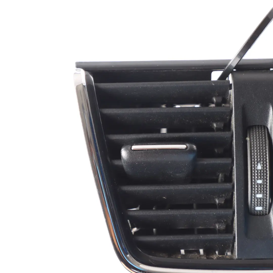 Skoda Octavia Mk3 III 5E Panneau Central Arrière De Ventilation - SKU 5E0819203A - Numéro de pièce 5E0819203A