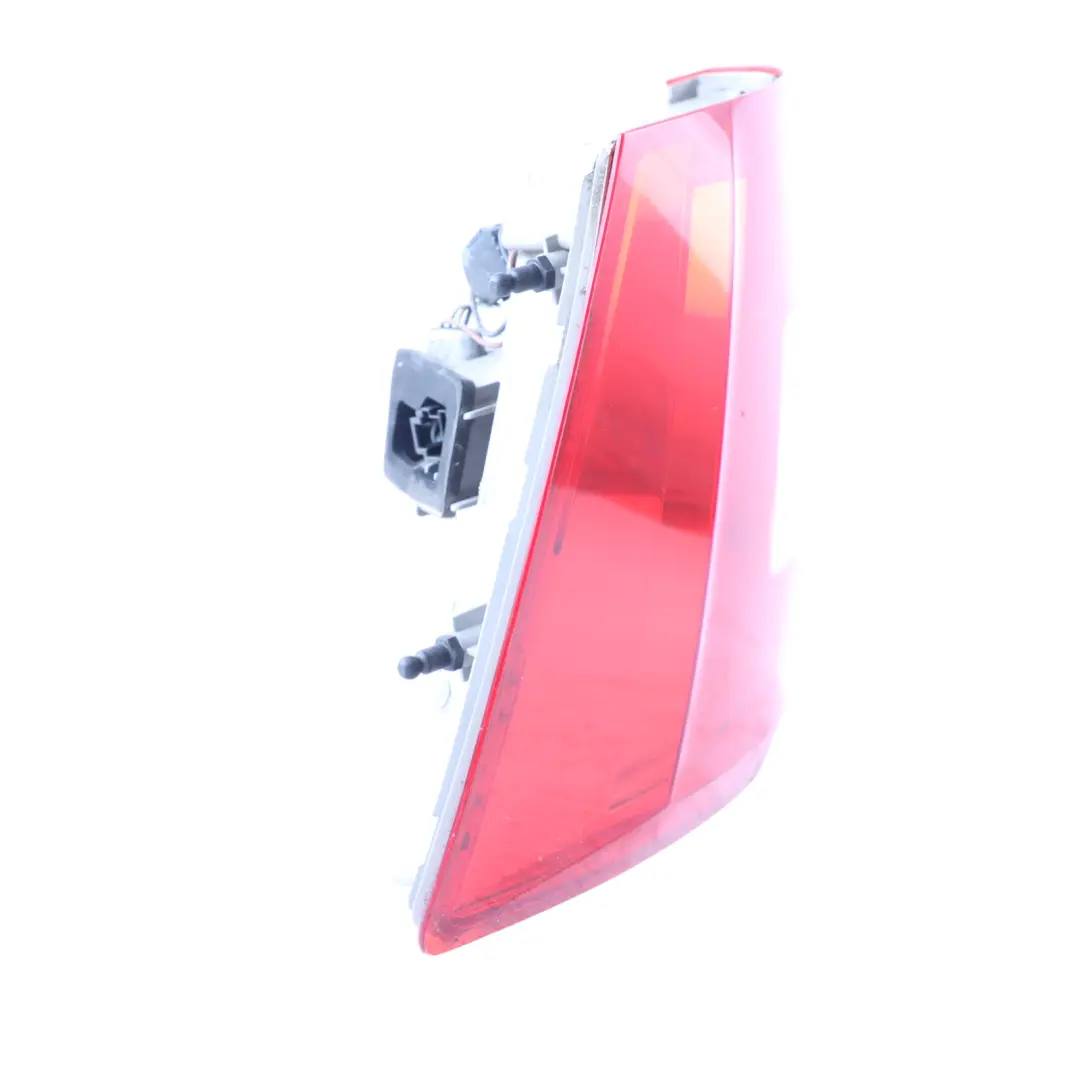 LED Lamp Light Right O/S to Skoda Octavia 5E Rear with Part number 5E9945112A Skoda Octavia 5E Rear LED Lamp Light Right O/S - SKU 5E9945112A - Part number 5E9945112A