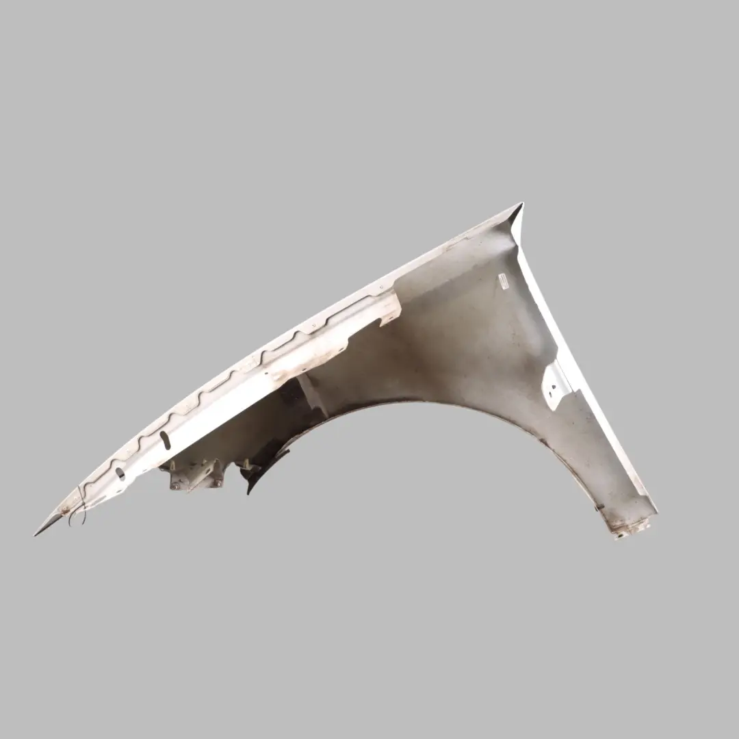 5F Front Side Wing Panel Right O/S Nevada White S9R to Seat Leon Cupra with Part number 5F0821022J Seat Leon Cupra 5F Front Side Wing Panel Right O/S Nevada White S9R - SKU 5F0821022J-BNE - Part number 5F0821022J